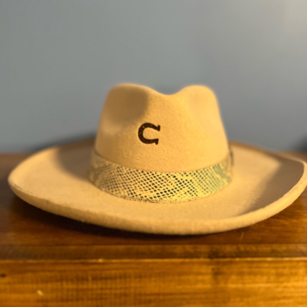 Charlie 1 Horse Hat